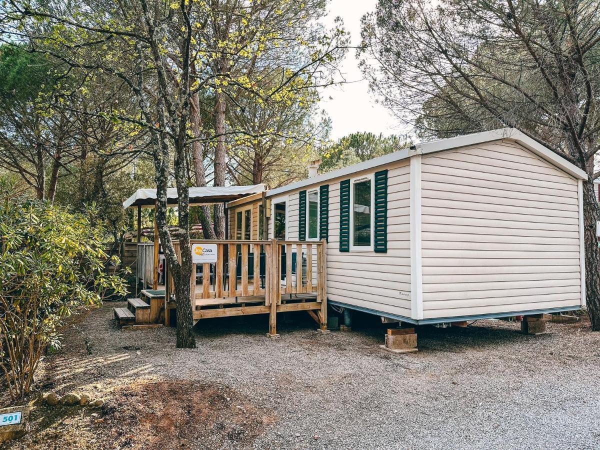 3 Bedroom Chalets Camping Lei Suves - Joycasa Roquebrune-sur Argens Dış mekan fotoğraf