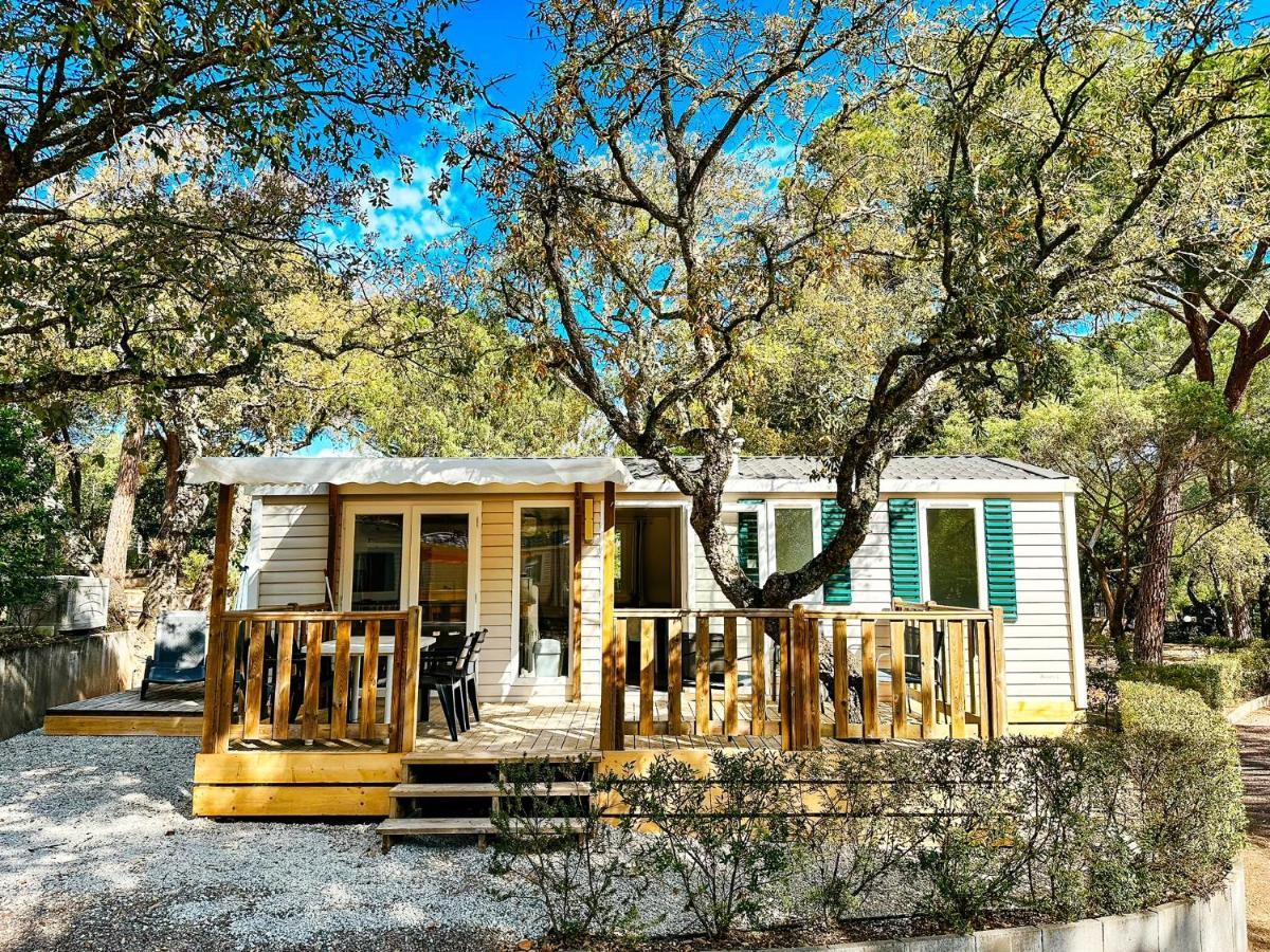 3 Bedroom Chalets Camping Lei Suves - Joycasa Roquebrune-sur Argens Dış mekan fotoğraf