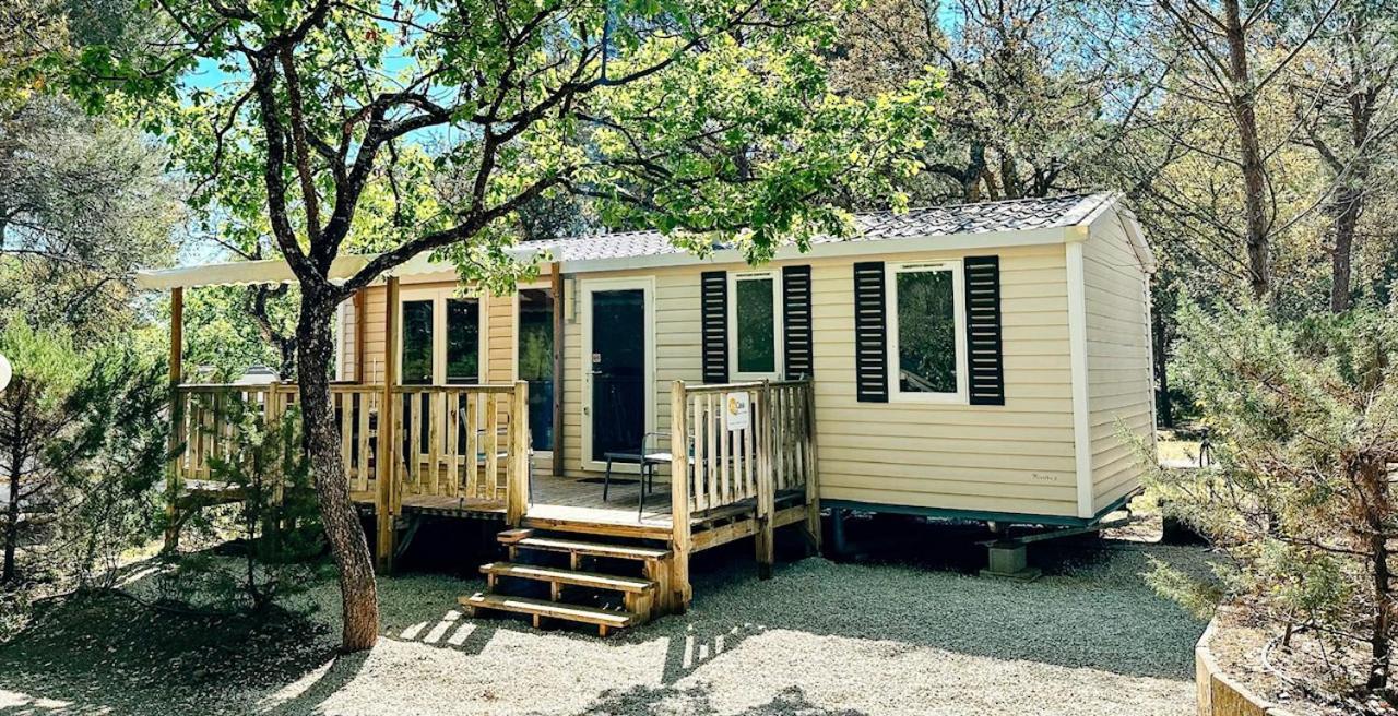 3 Bedroom Chalets Camping Lei Suves - Joycasa Roquebrune-sur Argens Dış mekan fotoğraf